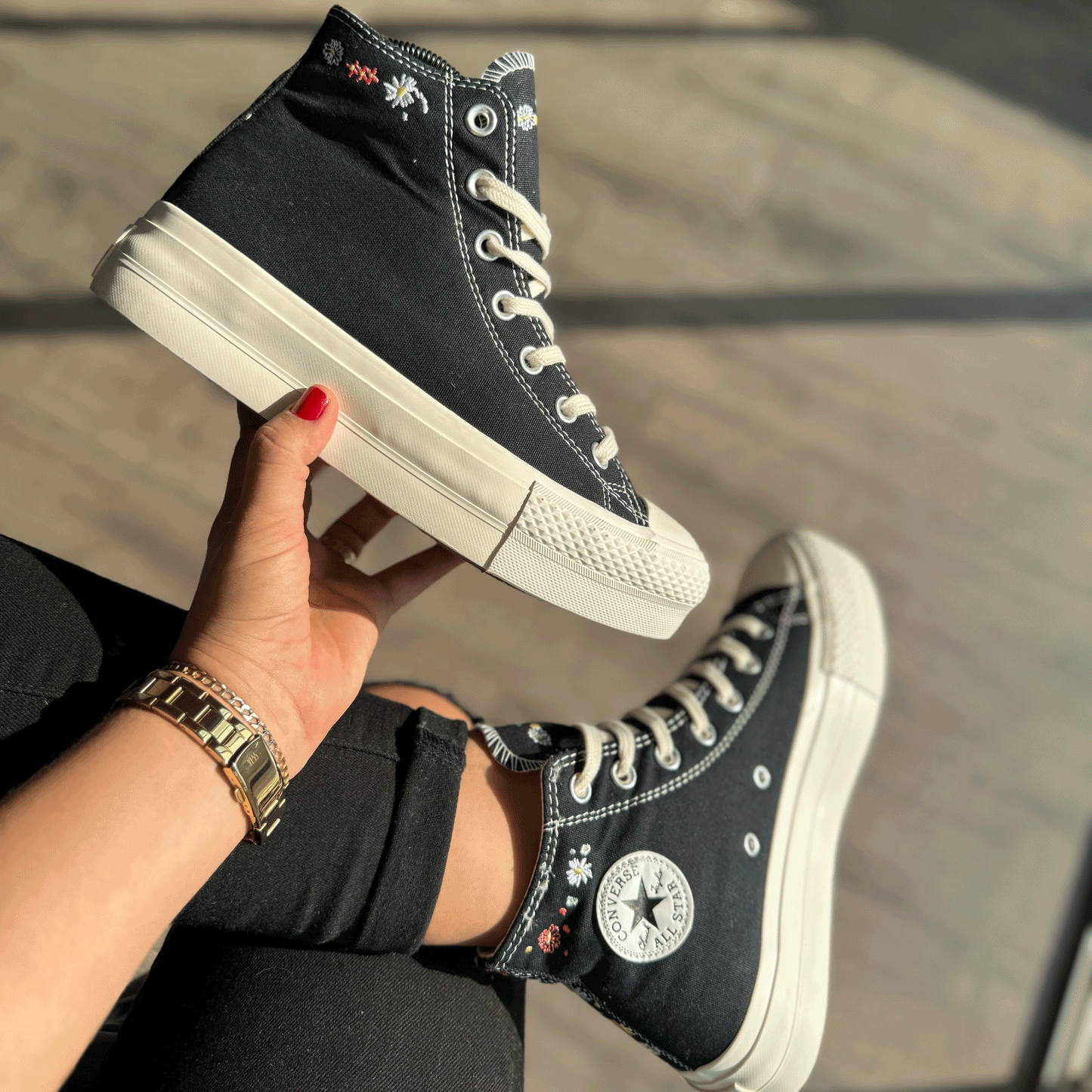 CONVERSE