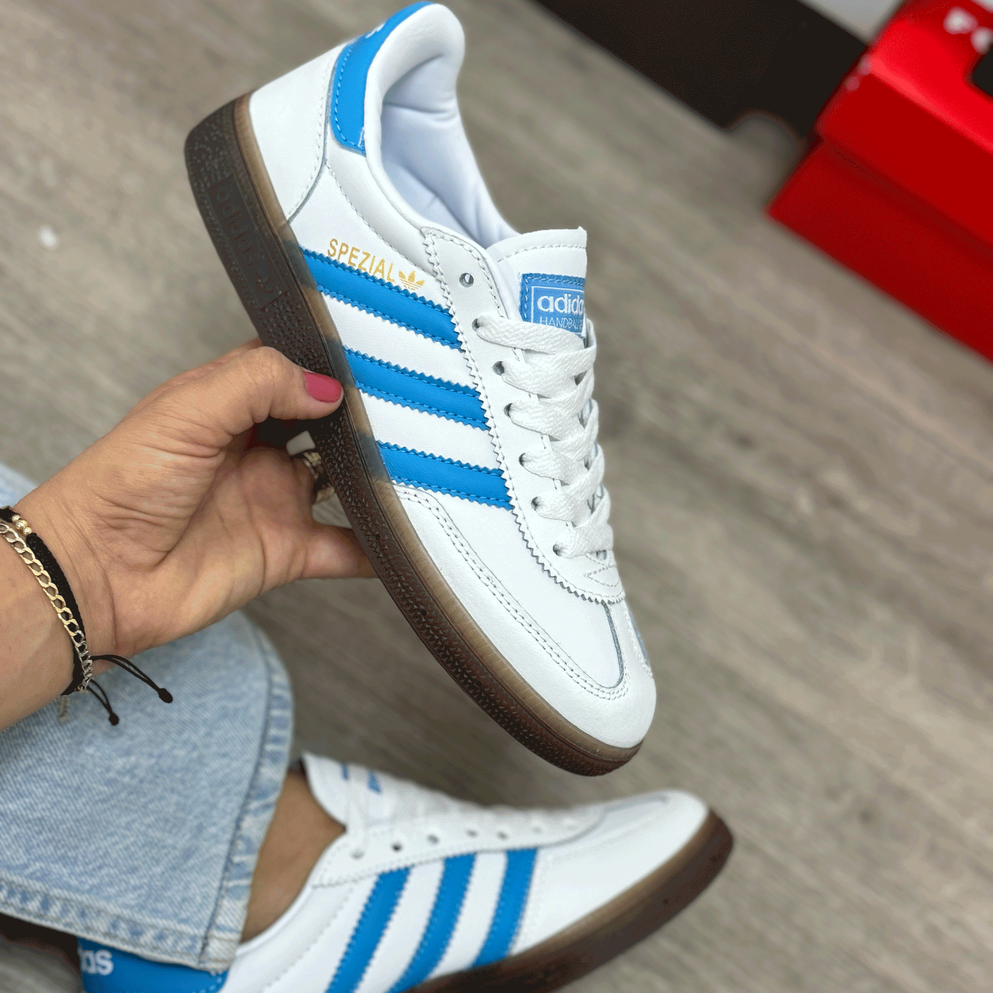 AD SPEZIAL