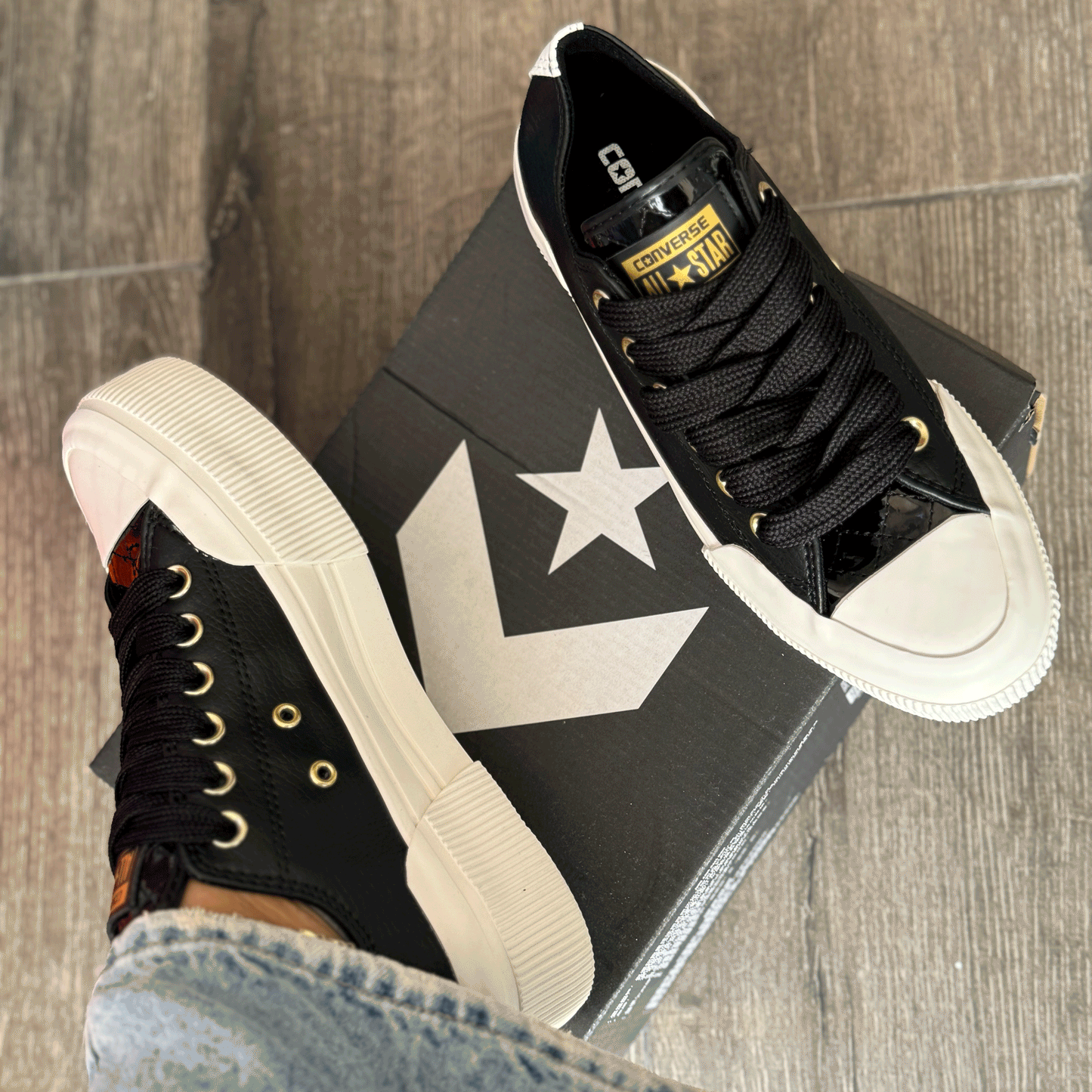 CONVERSE