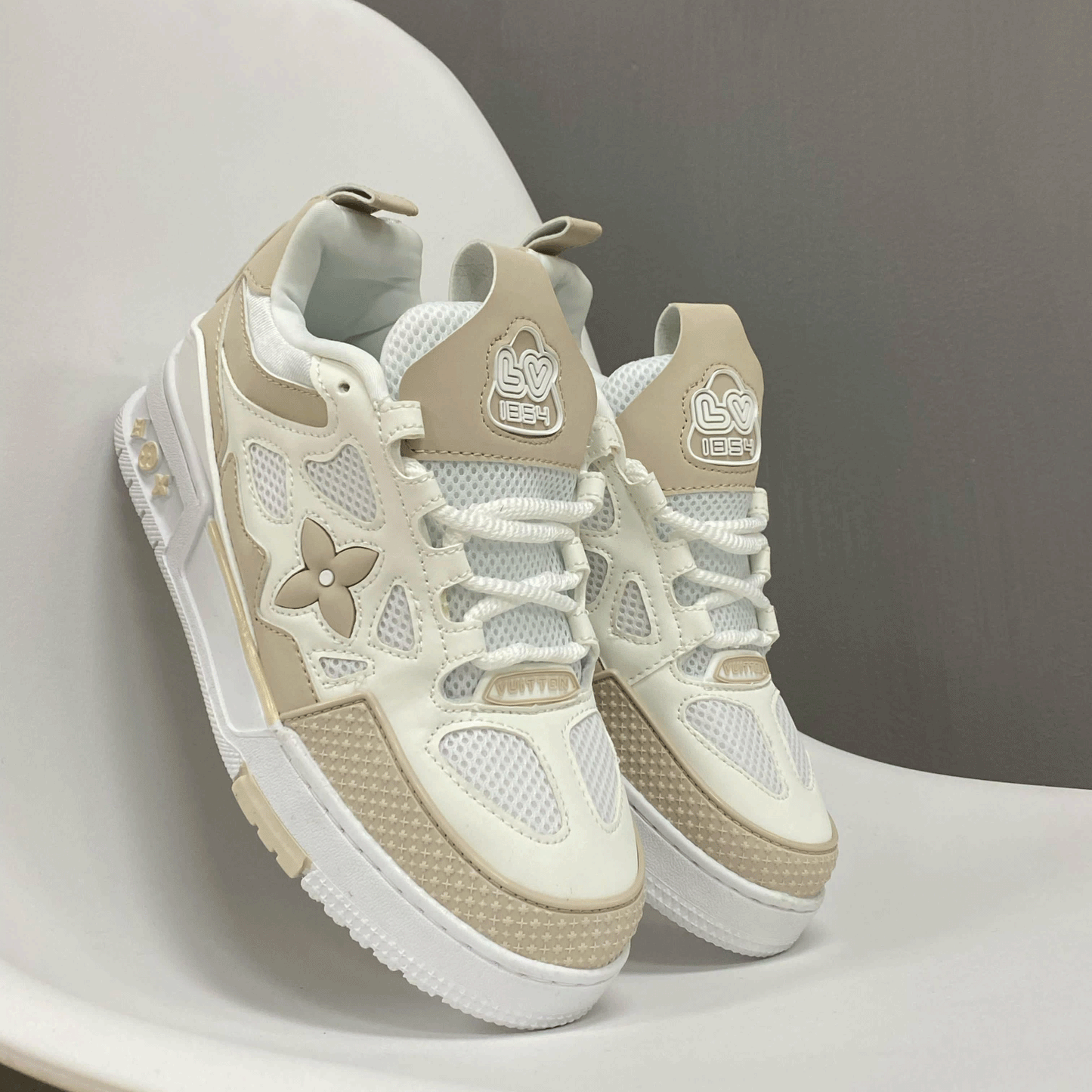 Lv