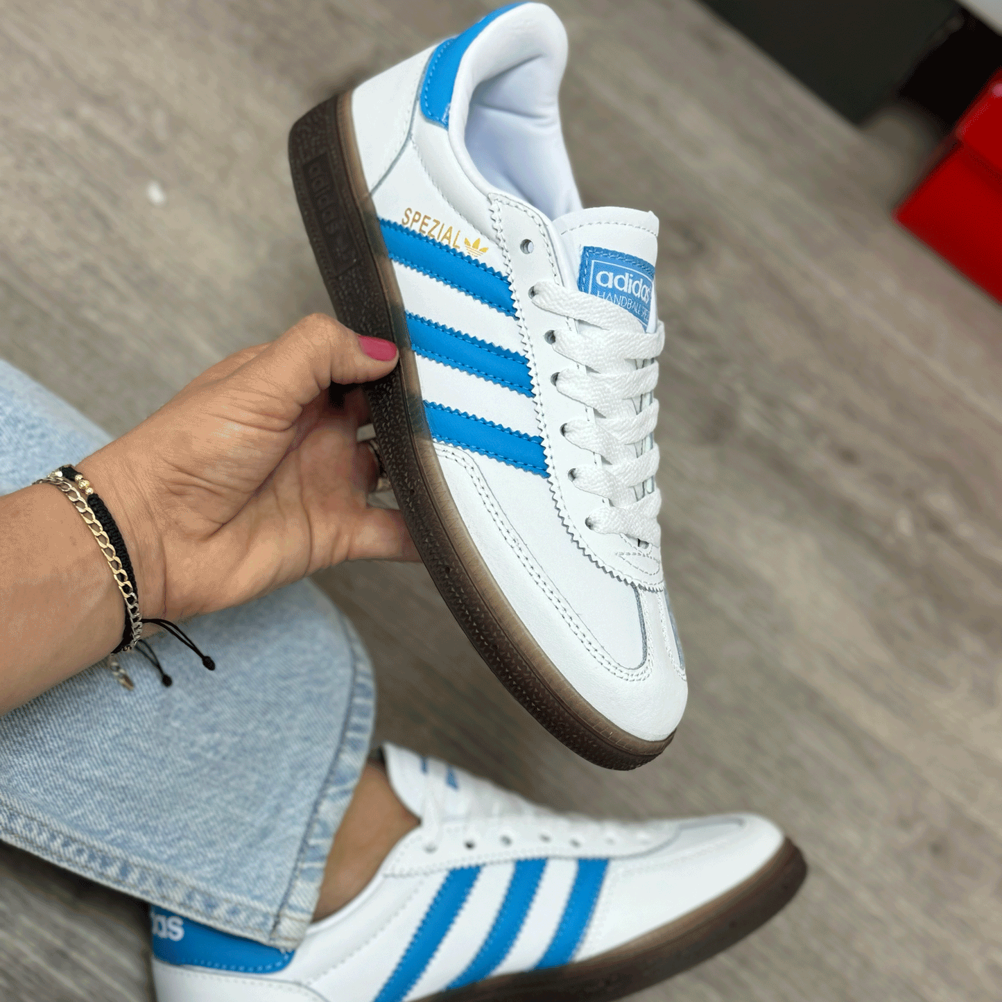 AD SPEZIAL