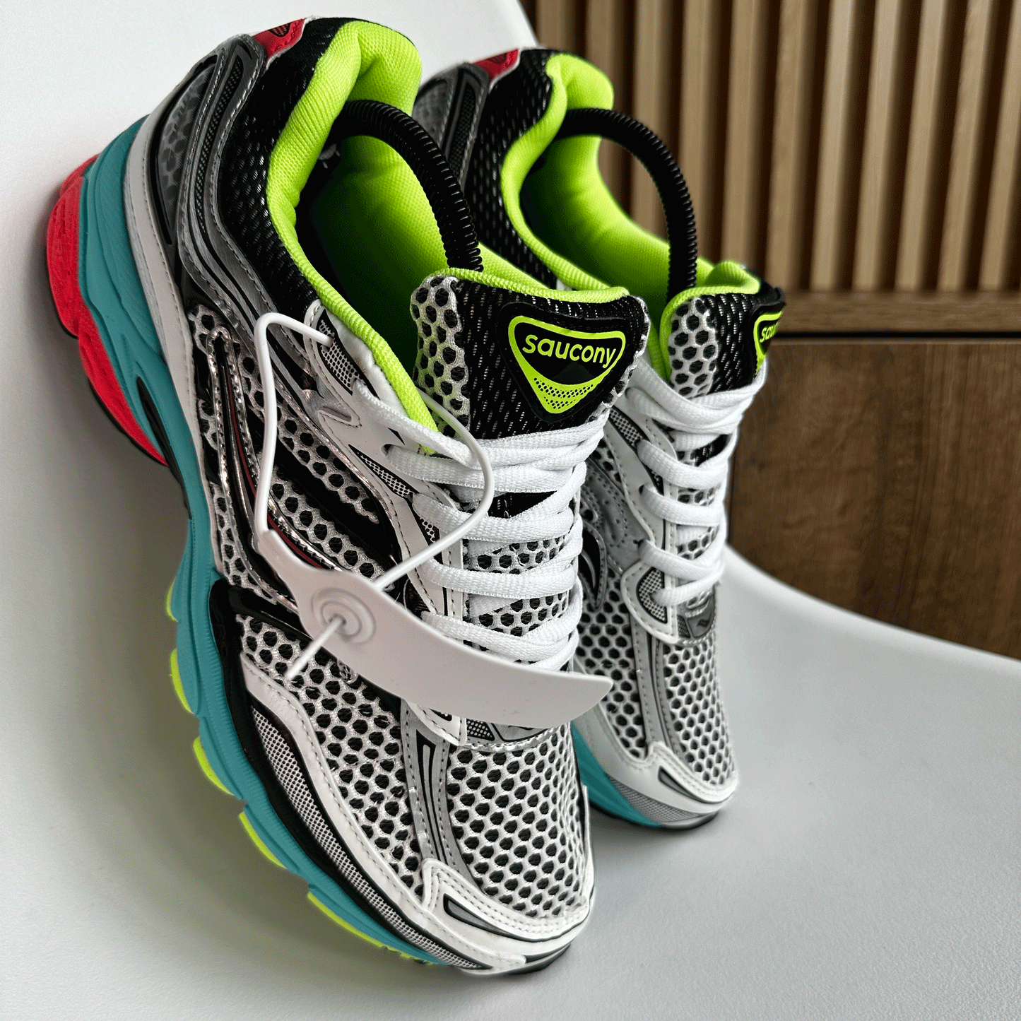 Saucony